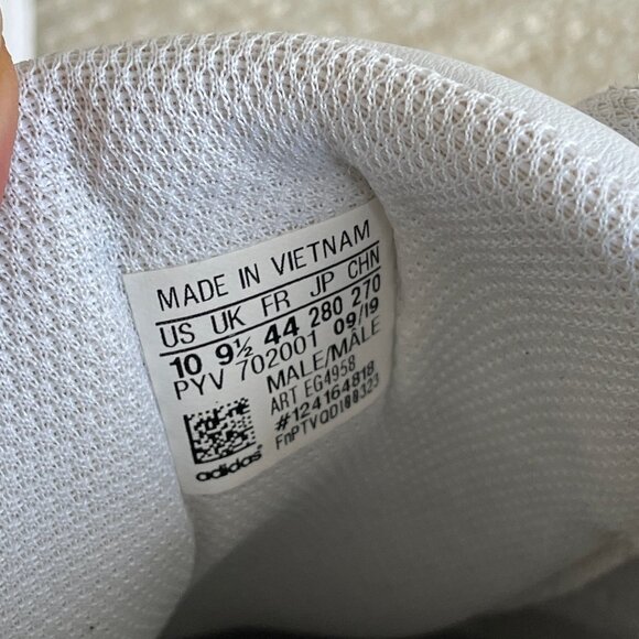 Adidas White Superstars Men’s 10 - Picture 8 of 8